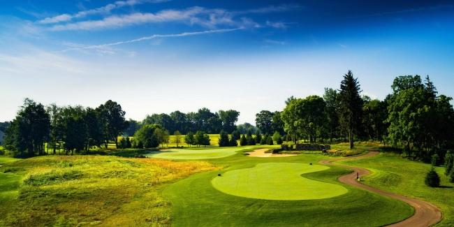  Island Hills Golf Club (images.golftrips.com). 
